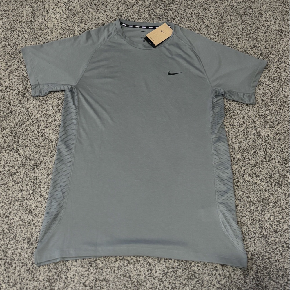 Nike Gray Men's Shirt